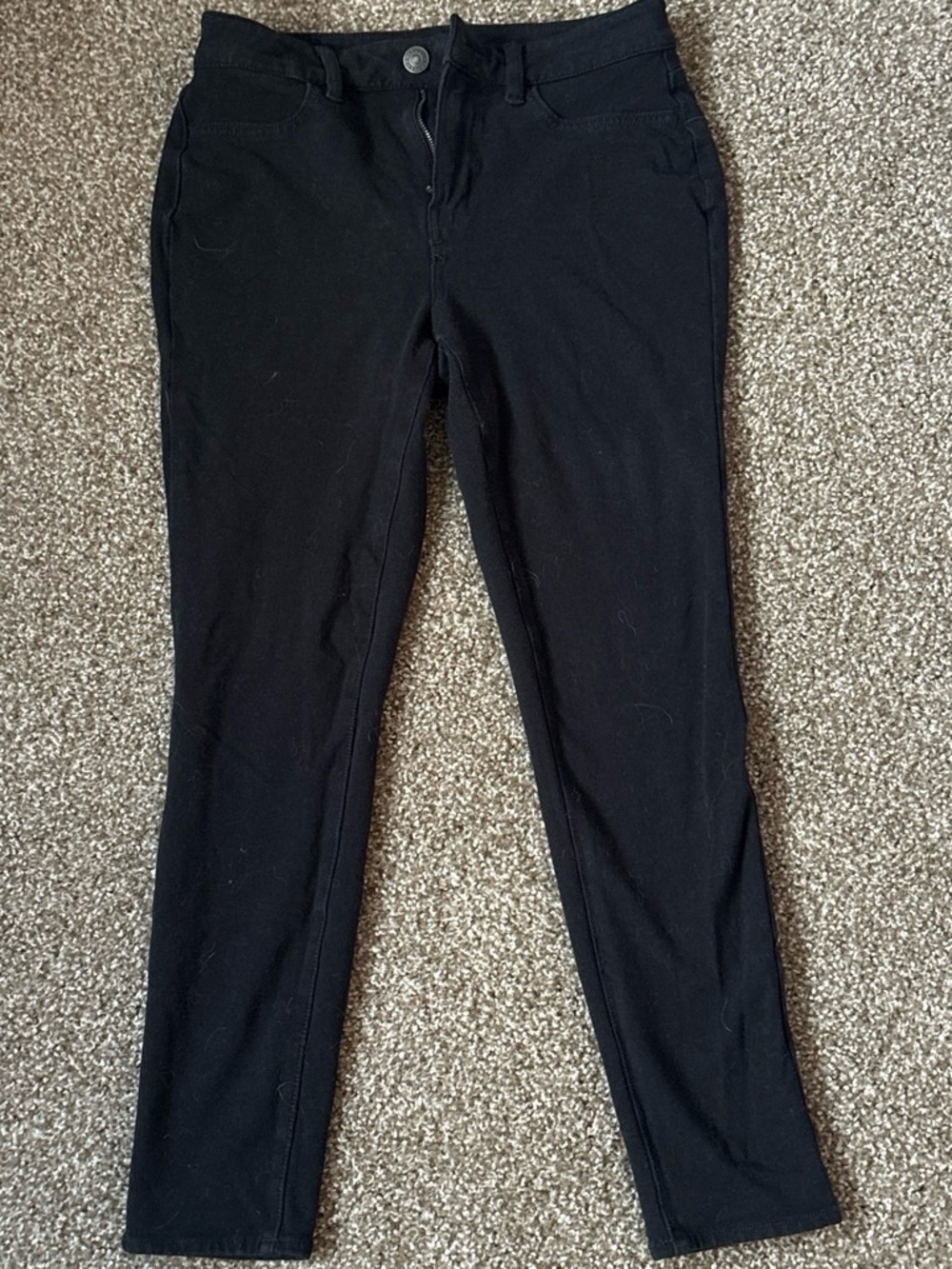 American Eagle women’s  Black Stretch Skinny Jeans